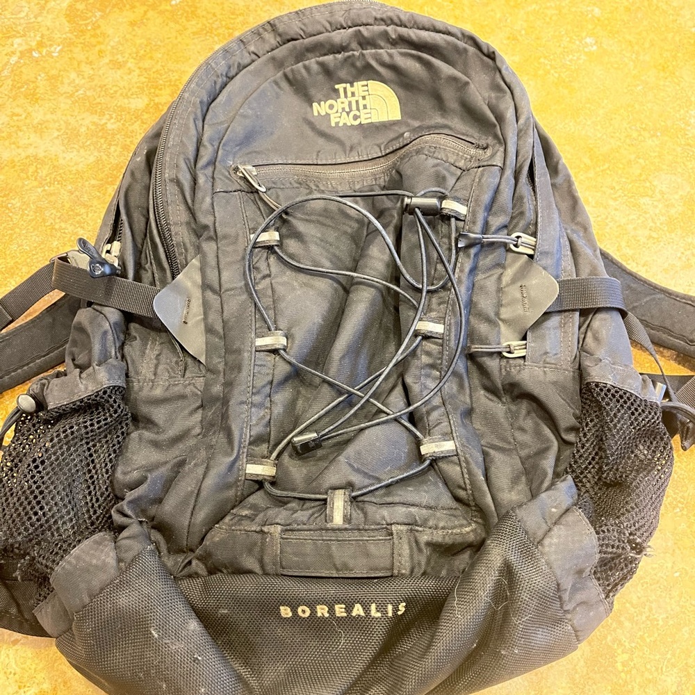 Backpack - Picture 3 of 6